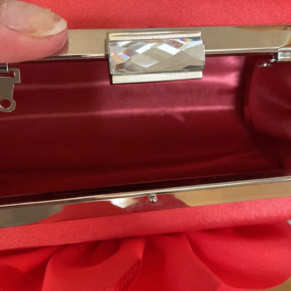 Lulu Townsend Flower Purse - Picture 10 of 10